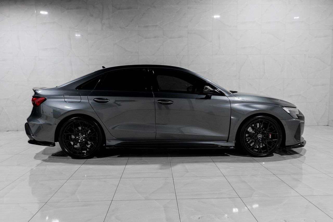 2025 AUDI RS3 2025 AUDI RS3