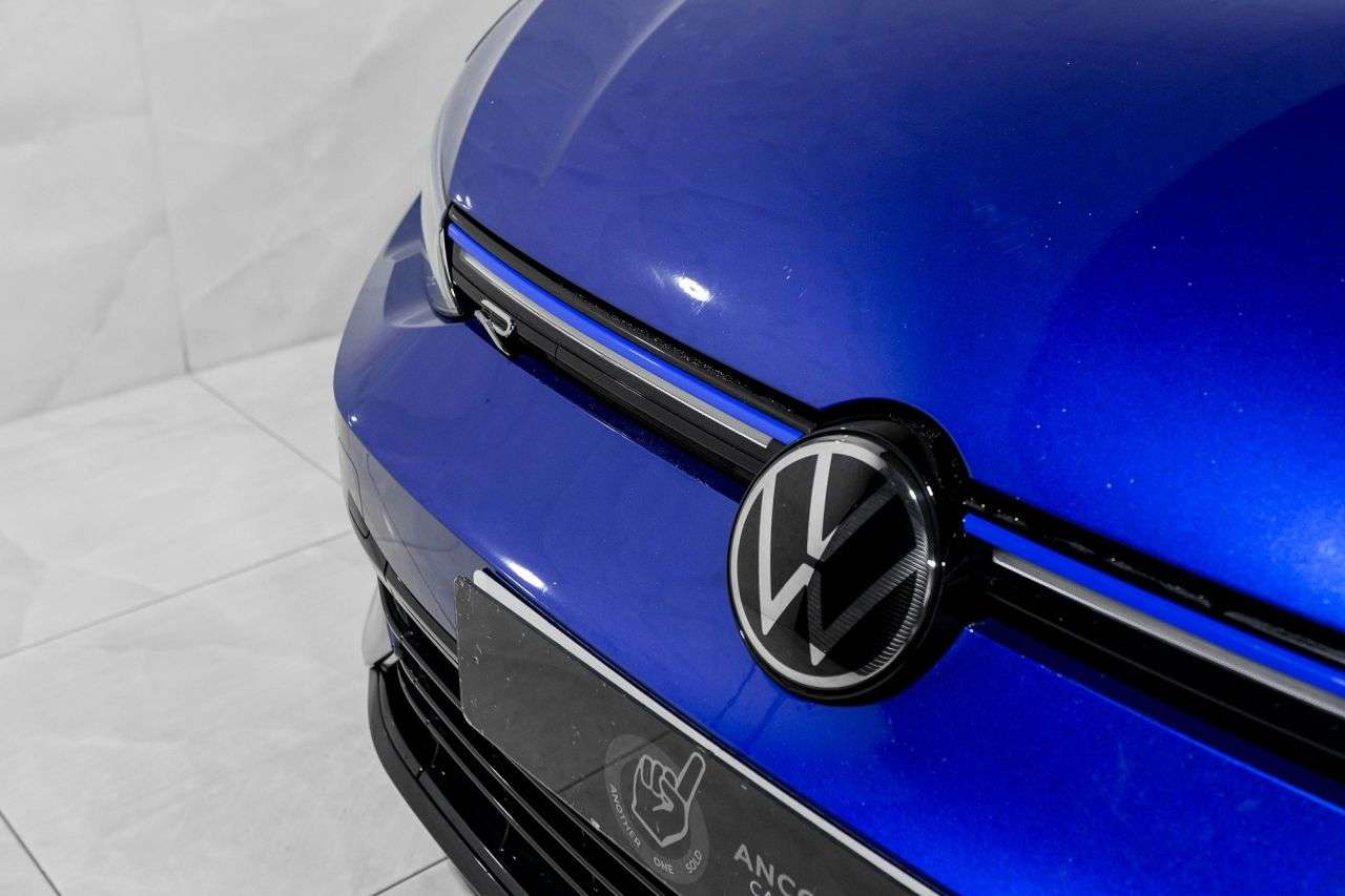 2024 VOLKSWAGEN GOLF 2024 VOLKSWAGEN GOLF