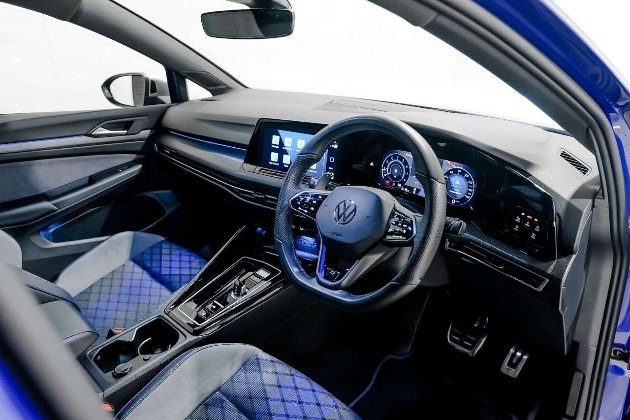 2024 VOLKSWAGEN GOLF 2024 VOLKSWAGEN GOLF