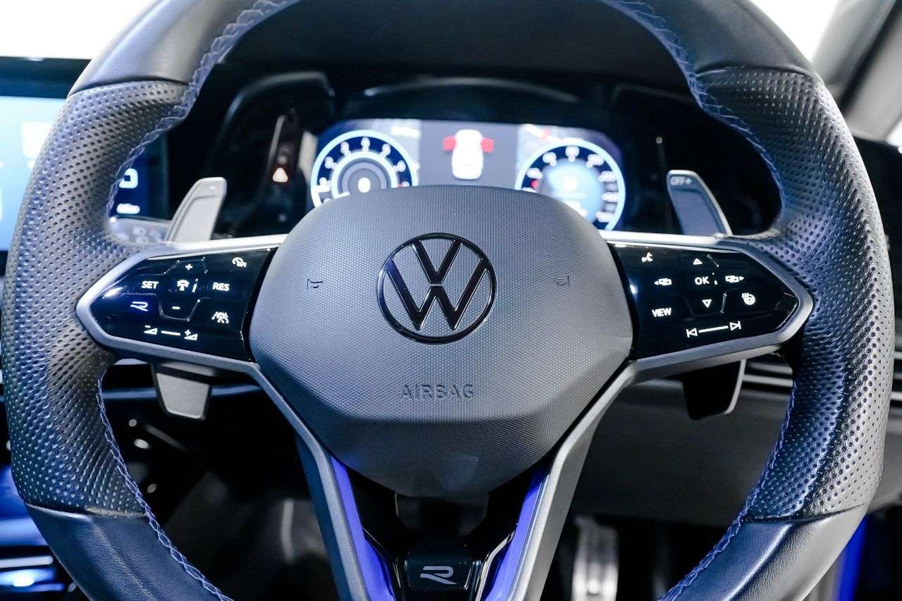 2024 VOLKSWAGEN GOLF 2024 VOLKSWAGEN GOLF