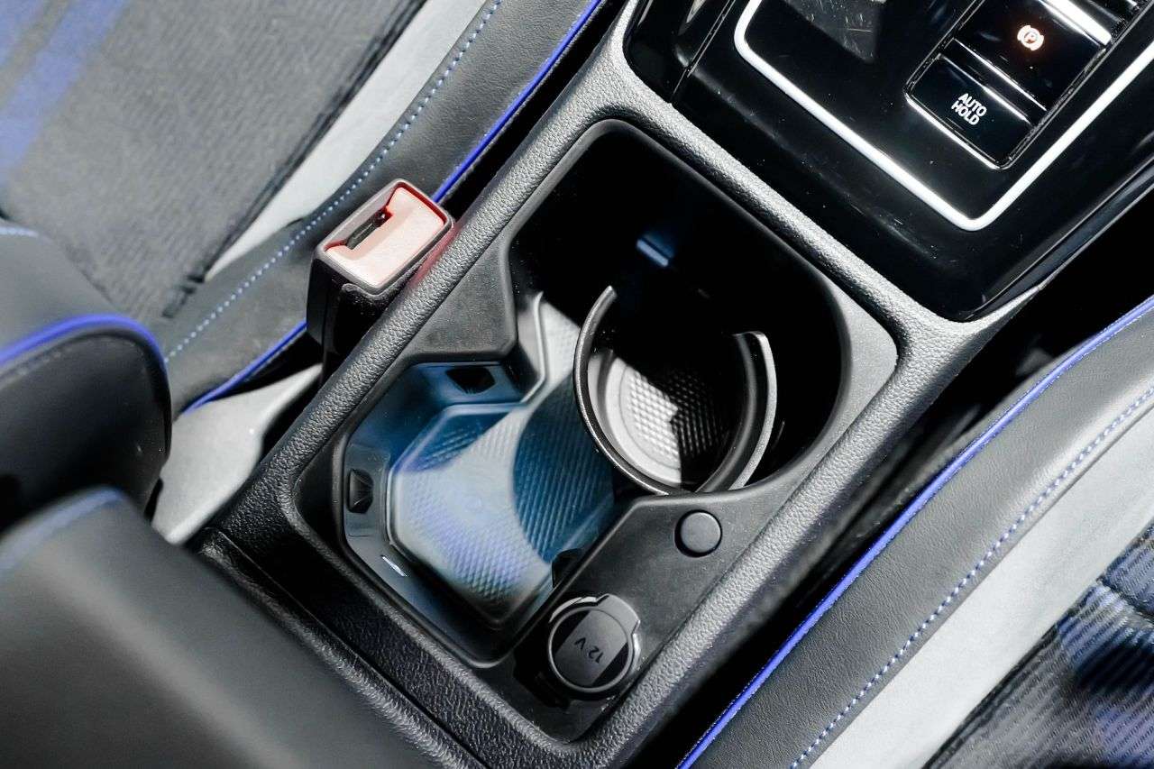 2024 VOLKSWAGEN GOLF 2024 VOLKSWAGEN GOLF