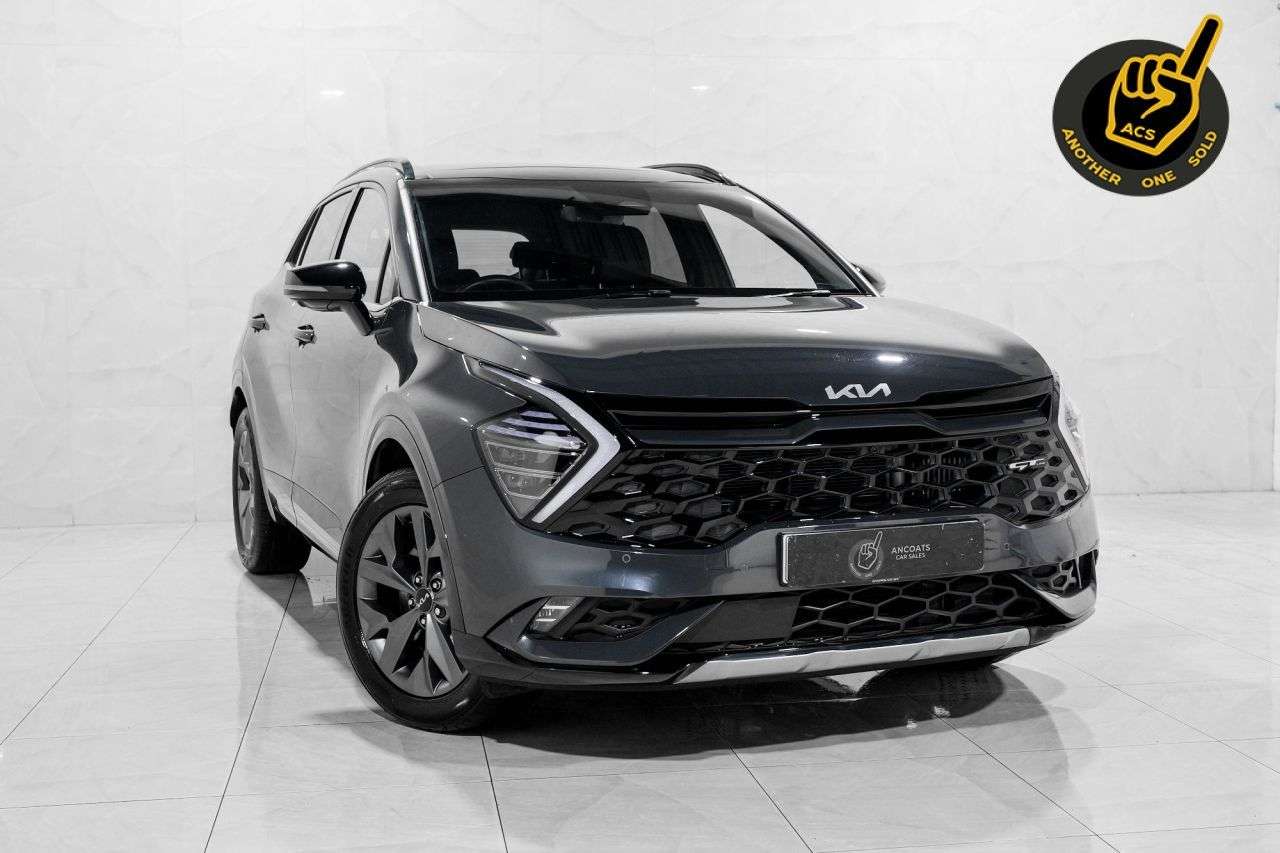 A 2022 KIA SPORTAGE 1.6 h T-GDi GT-Line S SUV 5dr Petrol Hybrid Auto Euro 6 (s/s) (226 bhp) Pan A 2022 KIA SPORTAGE 1.6 h T-GDi GT-Line S SUV 5dr Petrol Hybrid Auto Euro 6 (s/s) (226 bhp) Pan