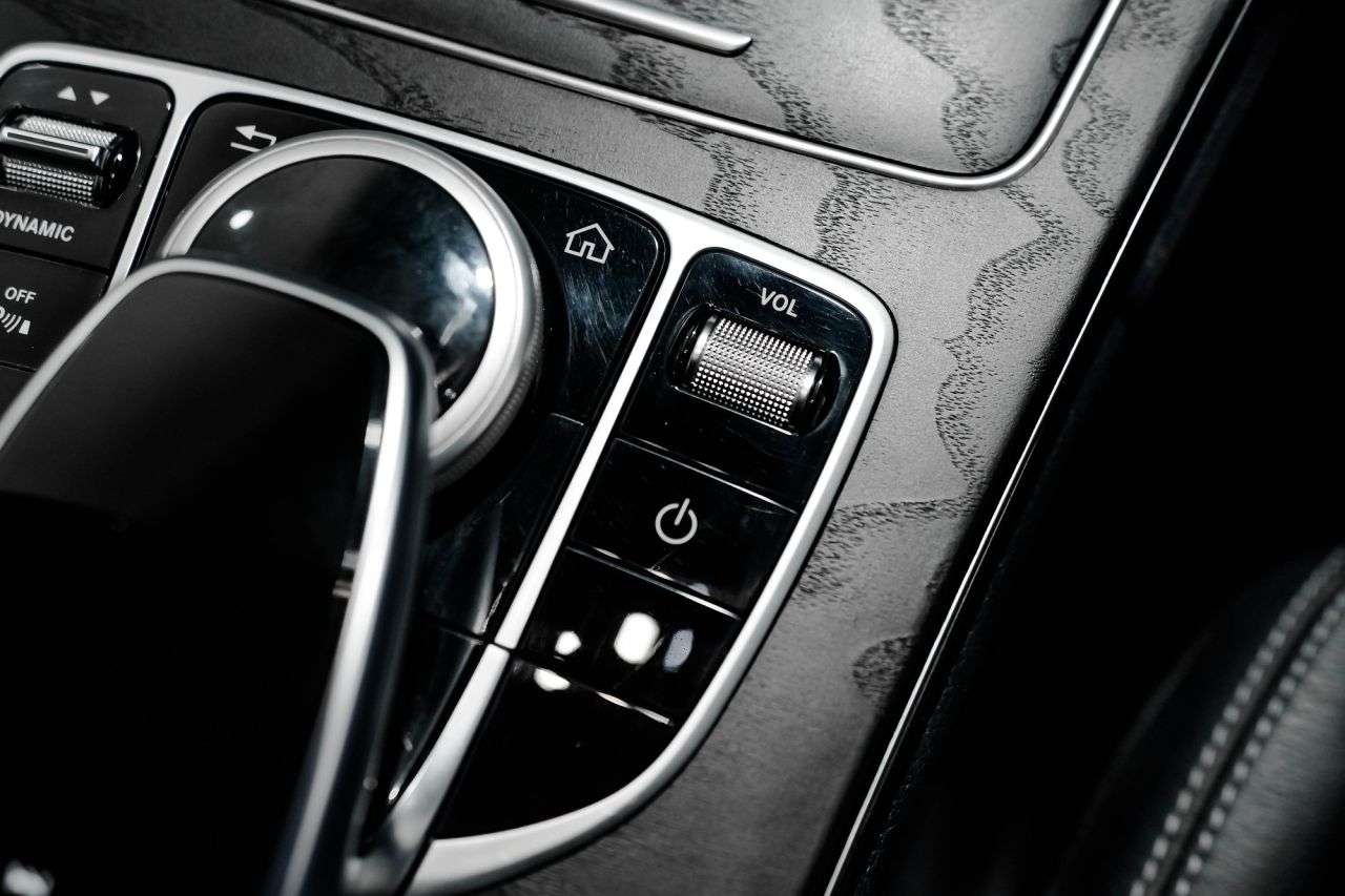 2019 MERCEDES-BENZ C-CLASS 2019 MERCEDES-BENZ C-CLASS