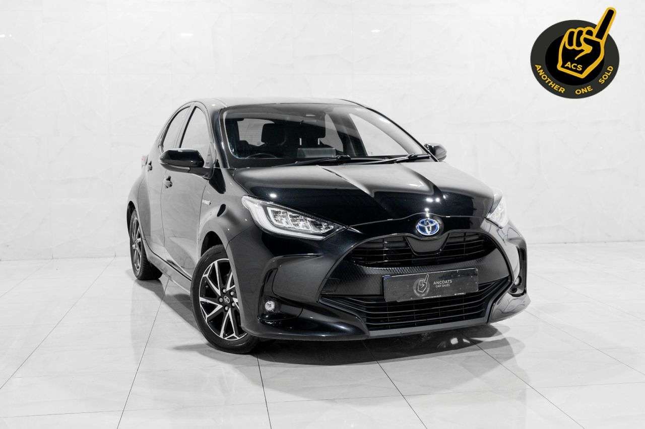 A 2020 TOYOTA YARIS 1.5 VVT-h Design Hatchback 5dr Petrol Hybrid E-CVT Euro 6 (s/s) (116 ps) Se A 2020 TOYOTA YARIS 1.5 VVT-h Design Hatchback 5dr Petrol Hybrid E-CVT Euro 6 (s/s) (116 ps) Se