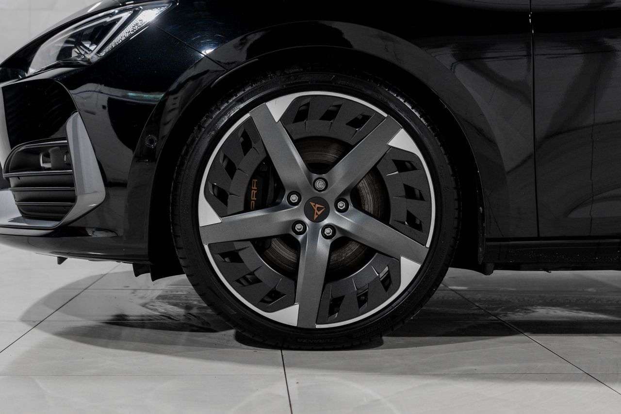 2022 CUPRA LEON 2022 CUPRA LEON