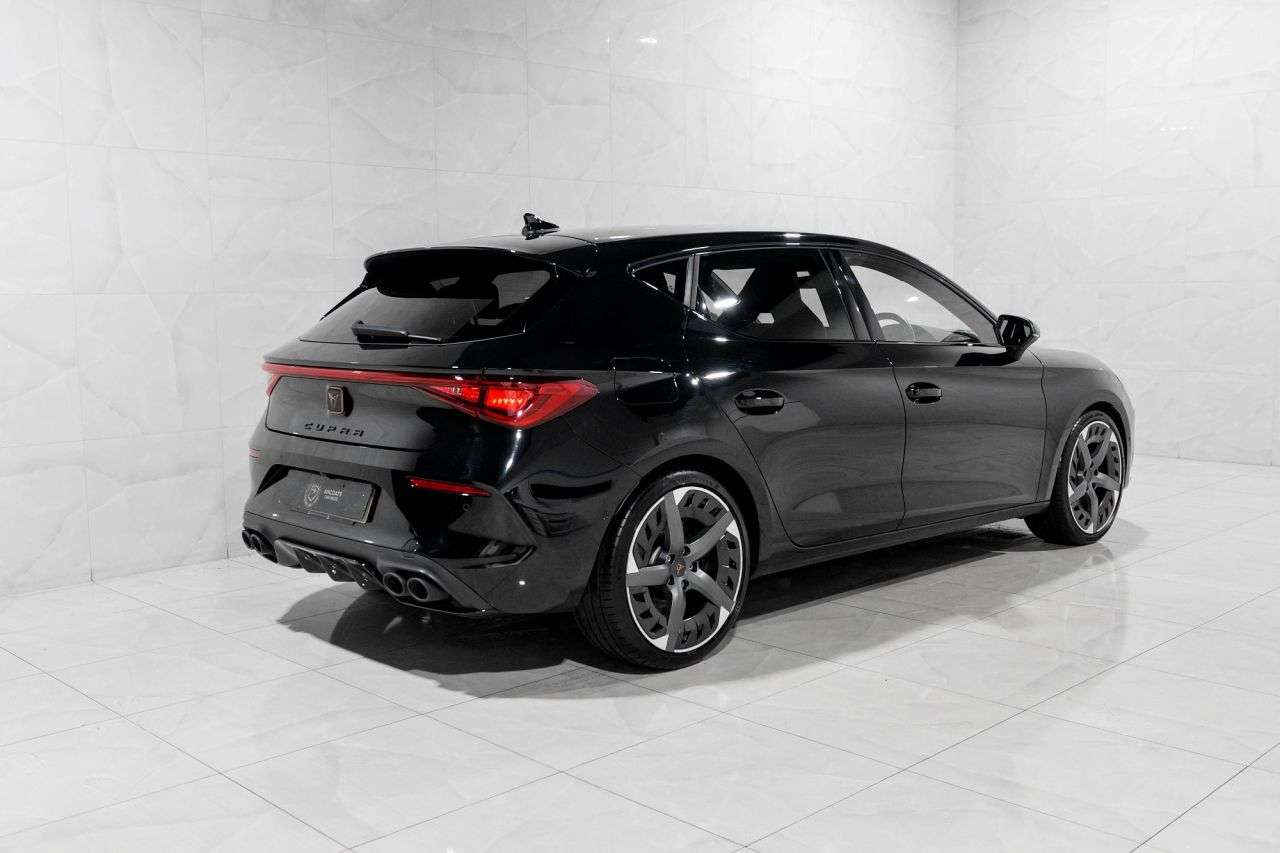2022 CUPRA LEON 2022 CUPRA LEON