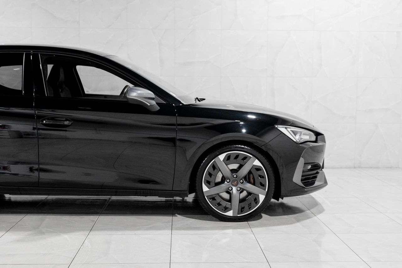 2022 CUPRA LEON 2022 CUPRA LEON