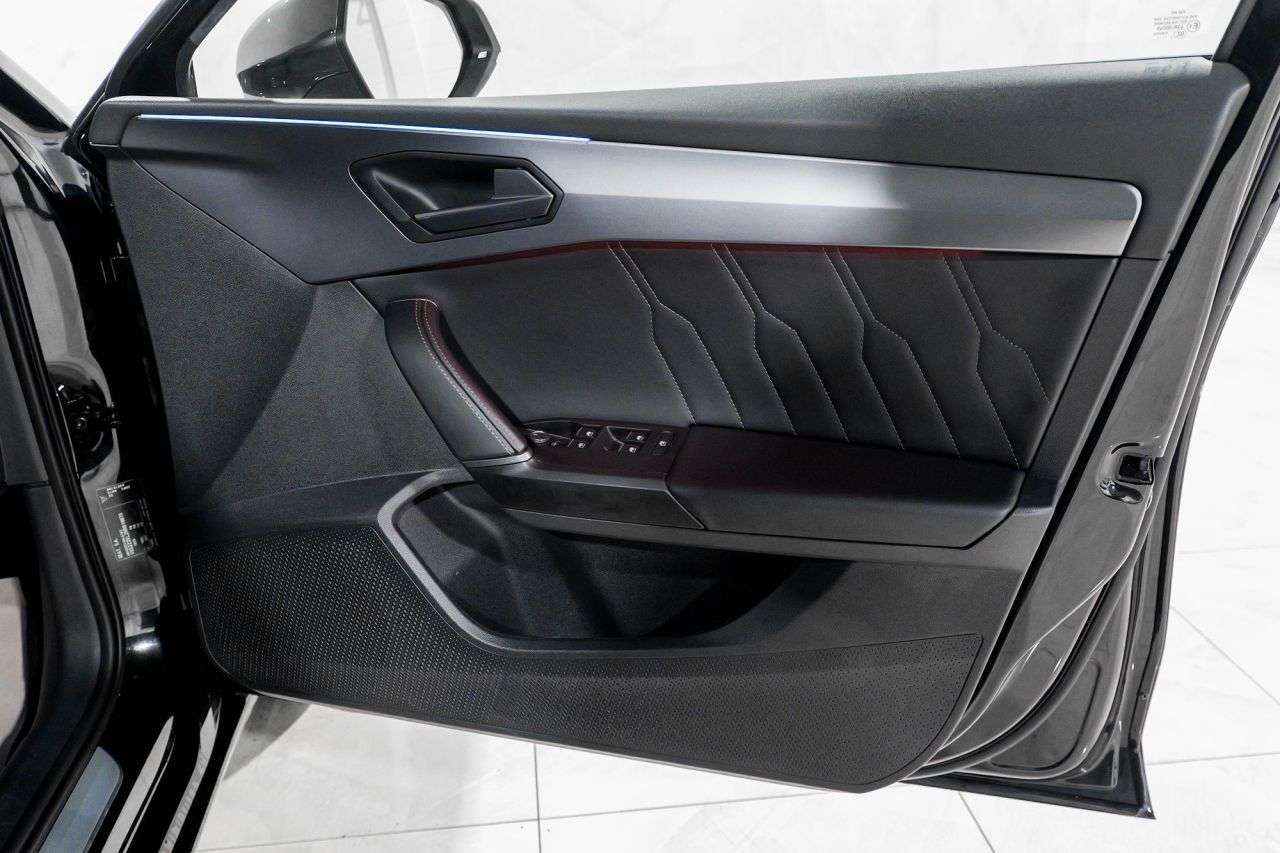 2022 CUPRA LEON 2022 CUPRA LEON