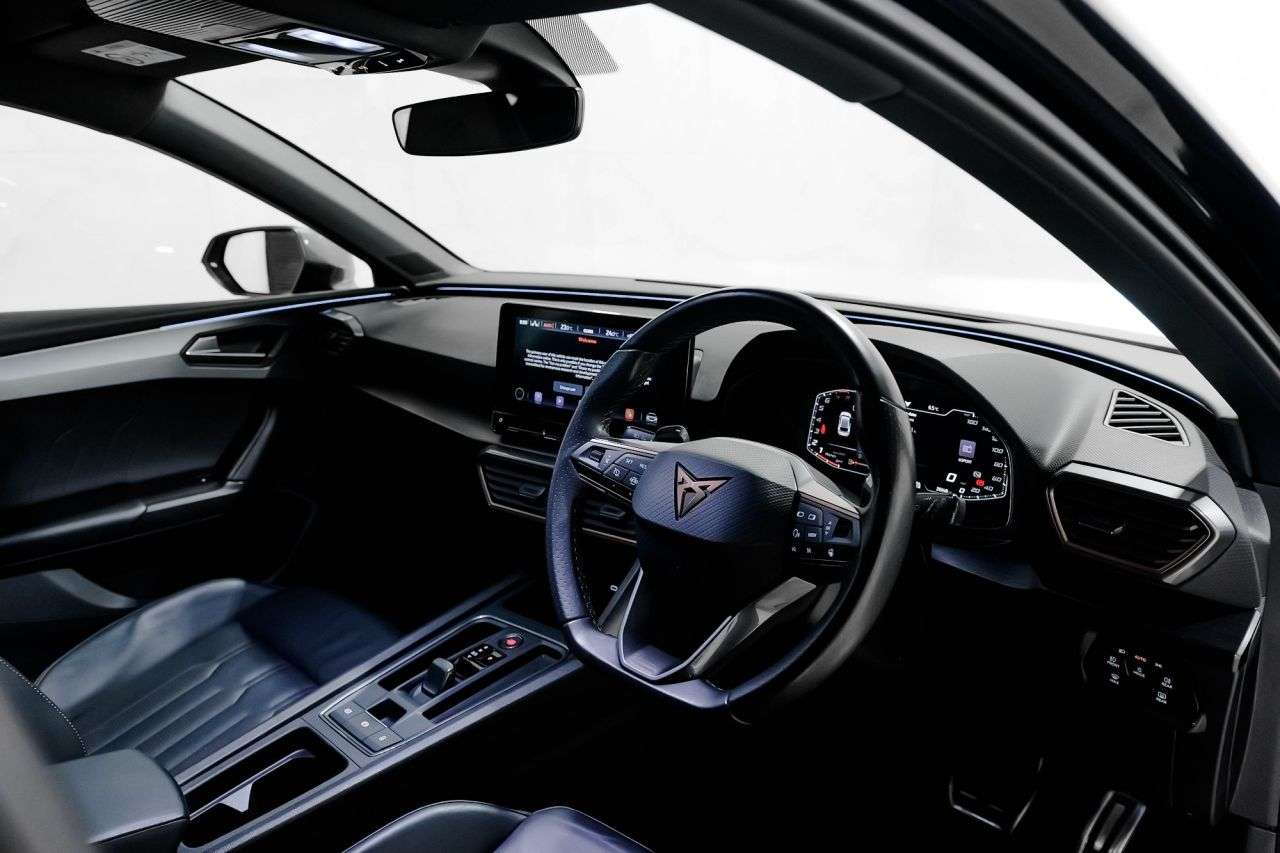 2022 CUPRA LEON 2022 CUPRA LEON