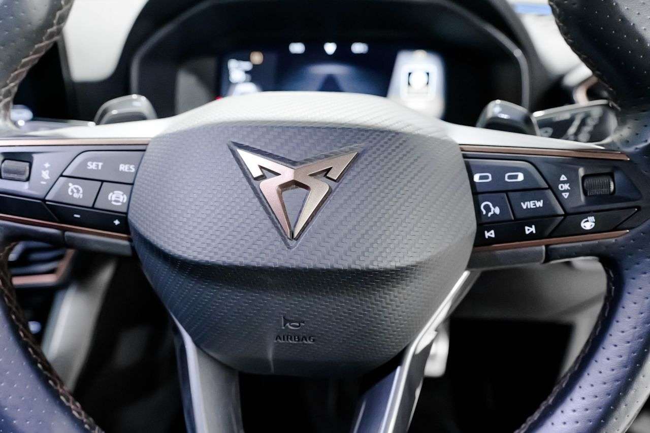 2022 CUPRA LEON 2022 CUPRA LEON