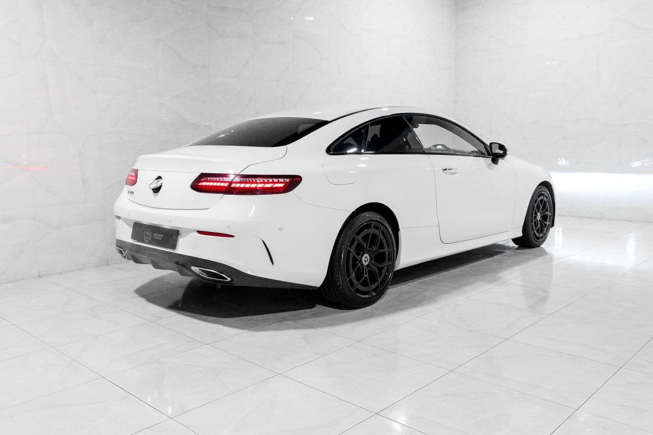 A 2021 MERCEDES-BENZ E-CLASS 2.0 E300h MHEV AMG Line (Premium) Coupe 2dr Petrol Hybrid G-Tronic+ Euro 6 A 2021 MERCEDES-BENZ E-CLASS 2.0 E300h MHEV AMG Line (Premium) Coupe 2dr Petrol Hybrid G-Tronic+ Euro 6