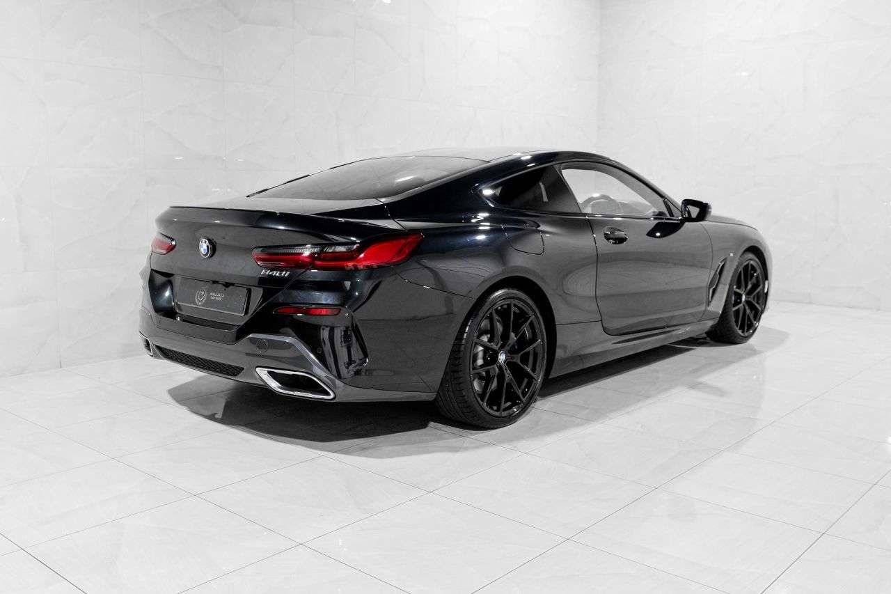 A 2022 BMW 8 SERIES 3.0 840i M Sport Coupe 2dr Petrol Steptronic Euro 6 (s/s) (333 ps) Vat Qual A 2022 BMW 8 SERIES 3.0 840i M Sport Coupe 2dr Petrol Steptronic Euro 6 (s/s) (333 ps) Vat Qual