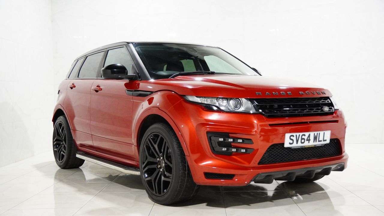 A 2014 LAND ROVER RANGE ROVER EVOQUE 2.2 SD4 Dynamic SUV 5dr Diesel Auto 4WD Euro 5 (s/s) (190 ps) A 2014 LAND ROVER RANGE ROVER EVOQUE 2.2 SD4 Dynamic SUV 5dr Diesel Auto 4WD Euro 5 (s/s) (190 ps)