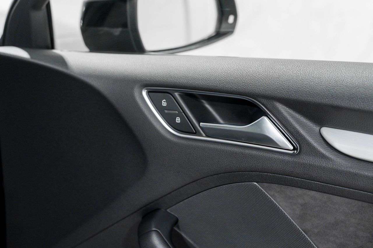 2018 AUDI A3 2018 AUDI A3