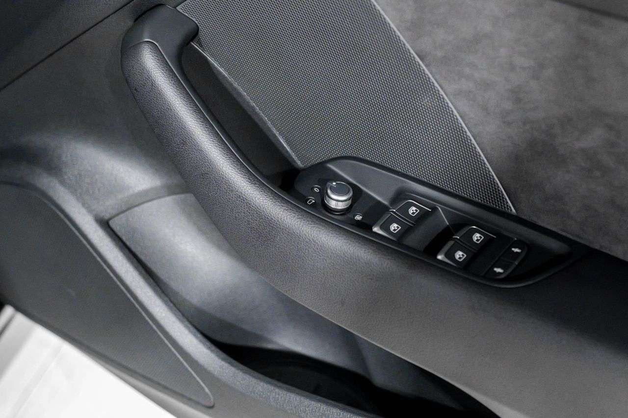 2018 AUDI A3 2018 AUDI A3