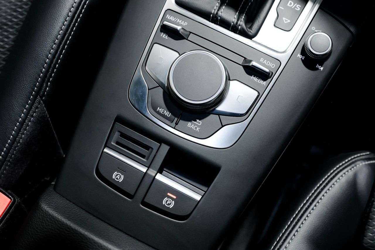 2018 AUDI A3 2018 AUDI A3