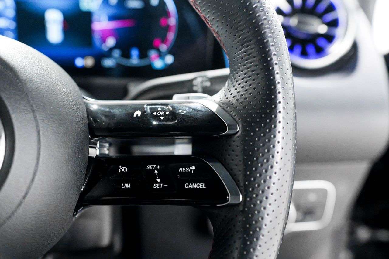 2024 MERCEDES-BENZ GLB 2024 MERCEDES-BENZ GLB