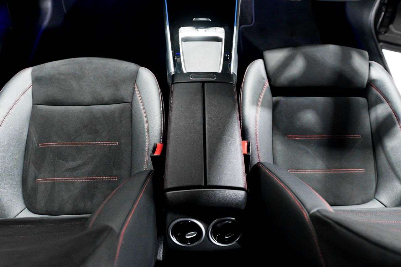 2024 MERCEDES-BENZ GLB 2024 MERCEDES-BENZ GLB