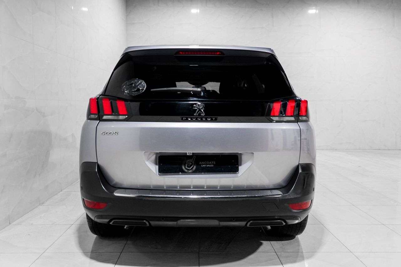 2018 PEUGEOT 5008 2018 PEUGEOT 5008