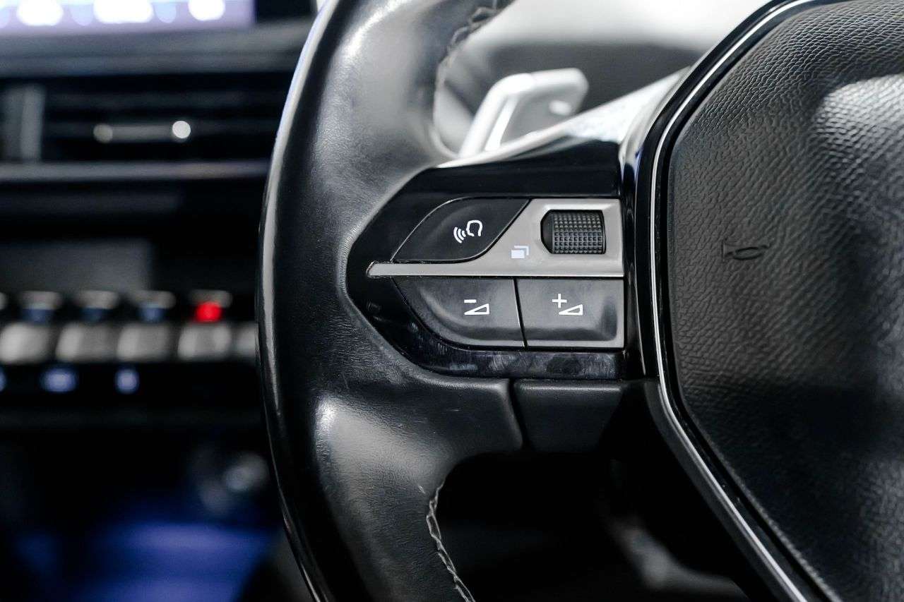 2018 PEUGEOT 5008 2018 PEUGEOT 5008