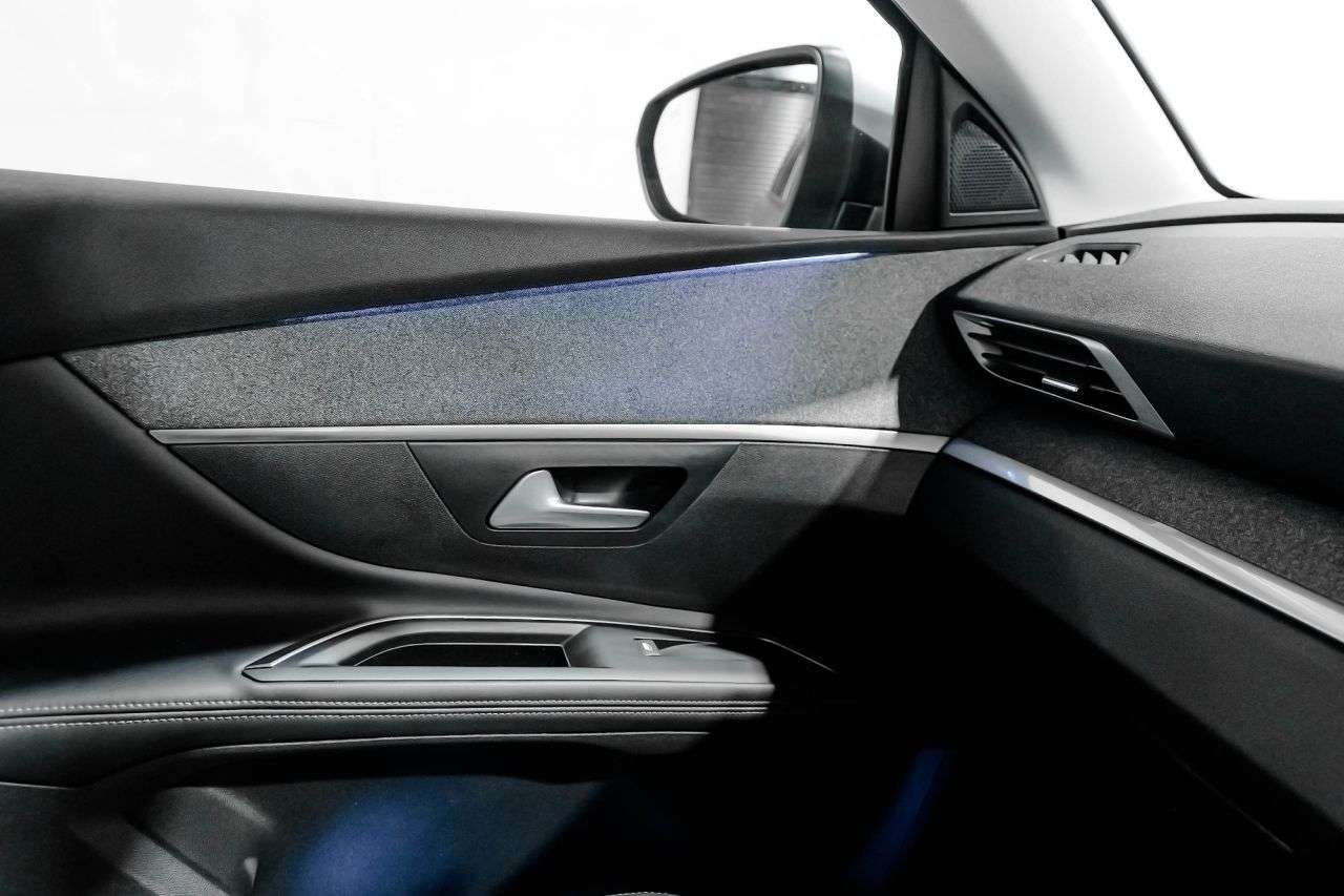 2018 PEUGEOT 5008 2018 PEUGEOT 5008