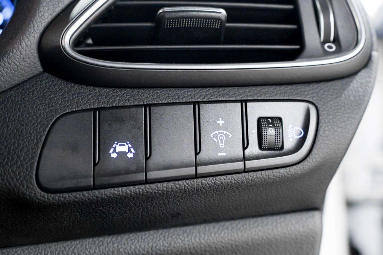 2019 HYUNDAI I30 2019 HYUNDAI I30