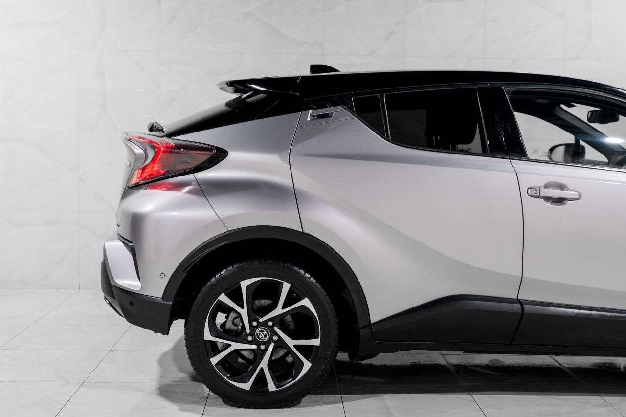 2017 TOYOTA C-HR 2017 TOYOTA C-HR