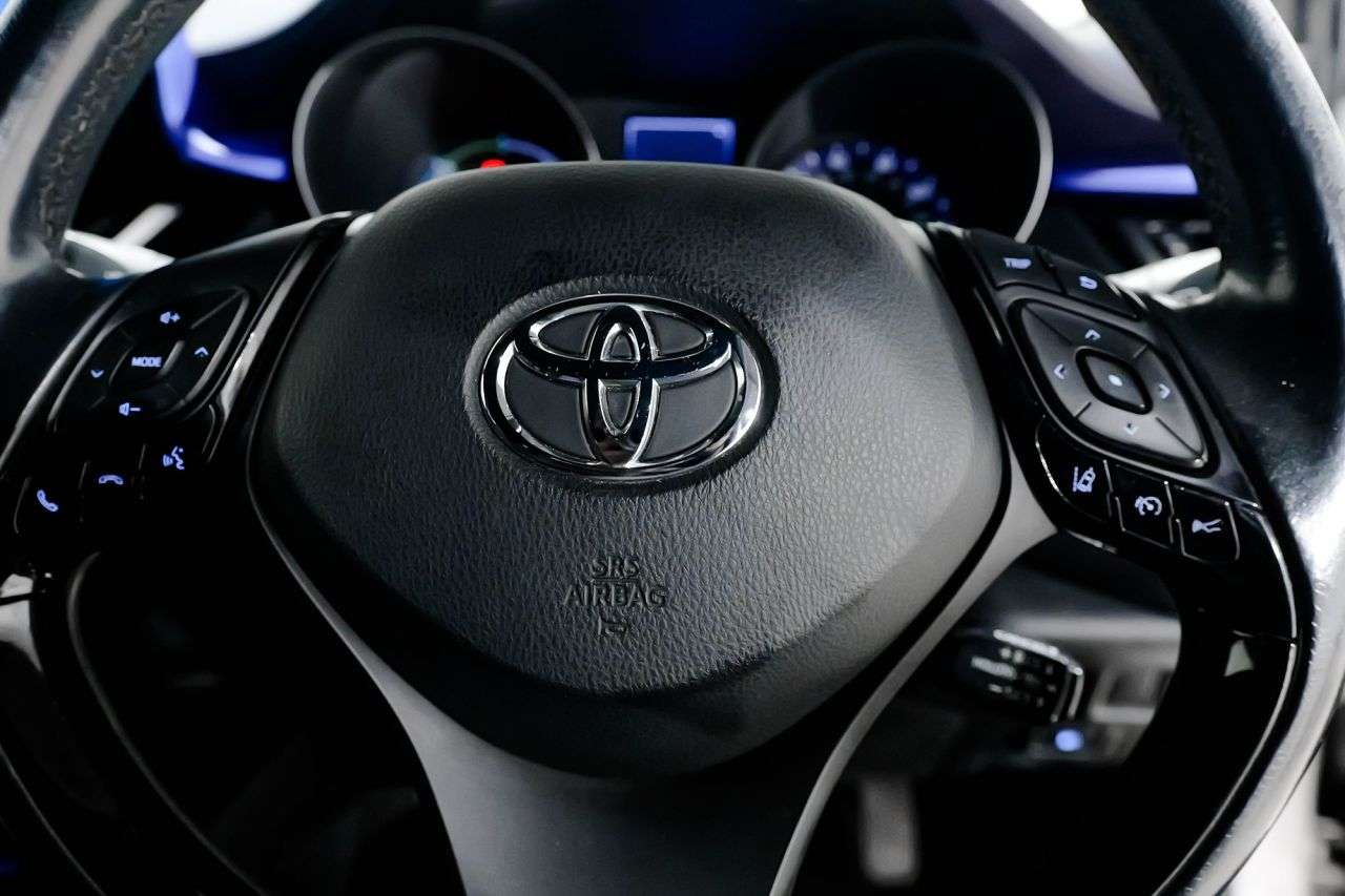 2017 TOYOTA C-HR 2017 TOYOTA C-HR