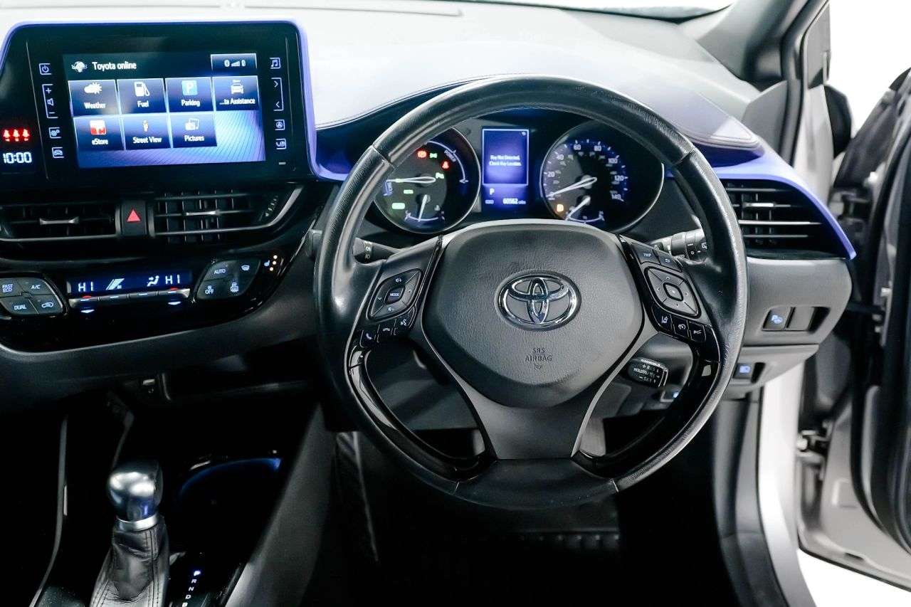 2017 TOYOTA C-HR 2017 TOYOTA C-HR