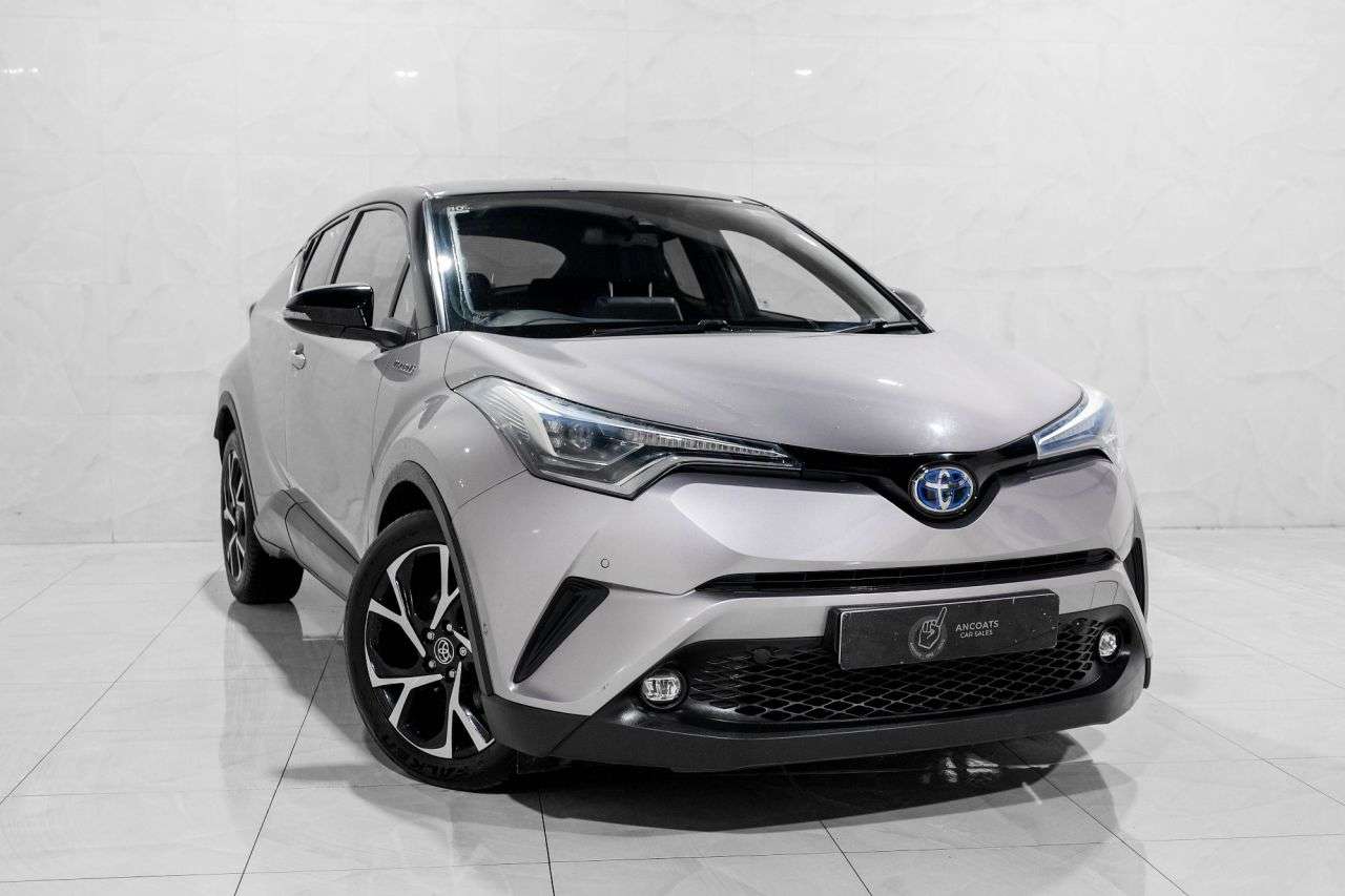A 2017 TOYOTA C-HR 1.8 VVT-h Dynamic SUV 5dr Petrol Hybrid CVT Euro 6 (s/s) (122 ps) Service H A 2017 TOYOTA C-HR 1.8 VVT-h Dynamic SUV 5dr Petrol Hybrid CVT Euro 6 (s/s) (122 ps) Service H