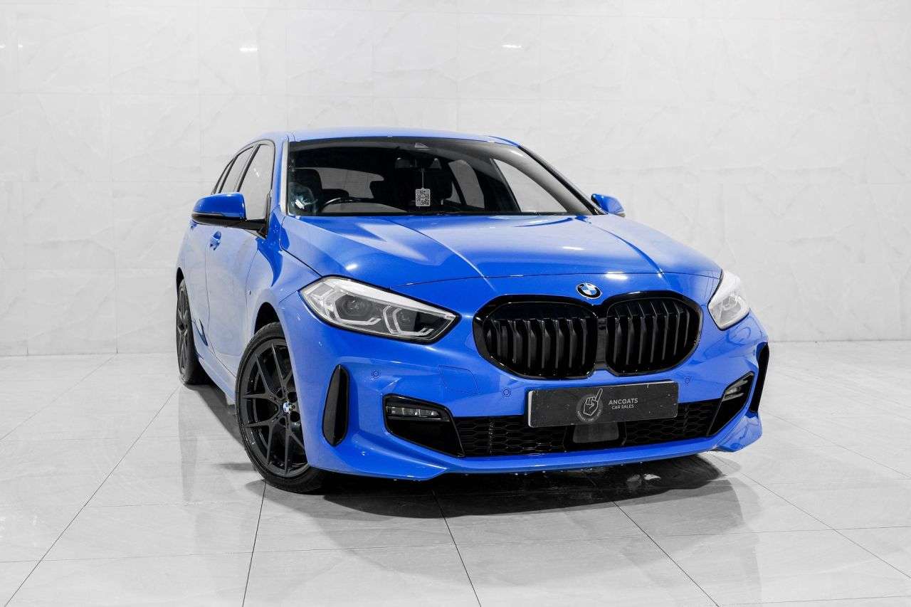 A 2023 BMW 1 SERIES 1.5 118i M Sport (LCP) Hatchback 5dr Petrol DCT Euro 6 (s/s) (136 ps) Leath A 2023 BMW 1 SERIES 1.5 118i M Sport (LCP) Hatchback 5dr Petrol DCT Euro 6 (s/s) (136 ps) Leath