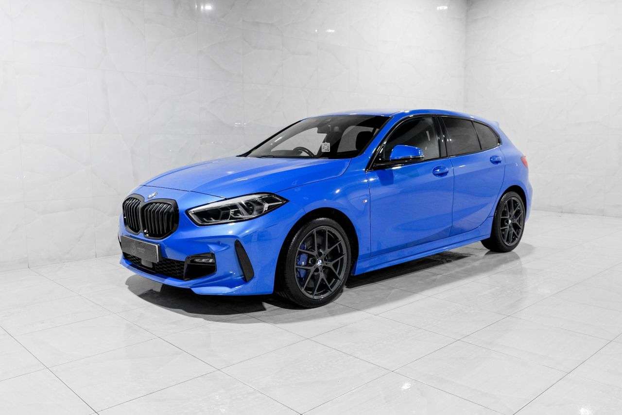 A 2023 BMW 1 SERIES 1.5 118i M Sport (LCP) Hatchback 5dr Petrol DCT Euro 6 (s/s) (136 ps) Leath A 2023 BMW 1 SERIES 1.5 118i M Sport (LCP) Hatchback 5dr Petrol DCT Euro 6 (s/s) (136 ps) Leath