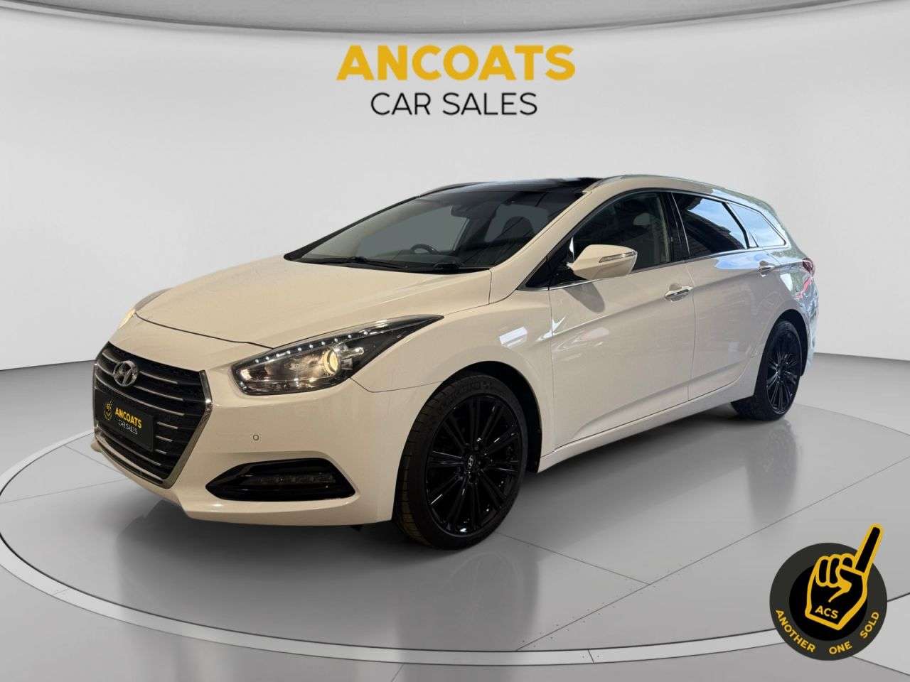 A 2017 HYUNDAI I40 1.7 CRDi Blue Drive Premium Tourer 5dr Diesel DCT Euro 6 (s/s) (141 ps) A 2017 HYUNDAI I40 1.7 CRDi Blue Drive Premium Tourer 5dr Diesel DCT Euro 6 (s/s) (141 ps)