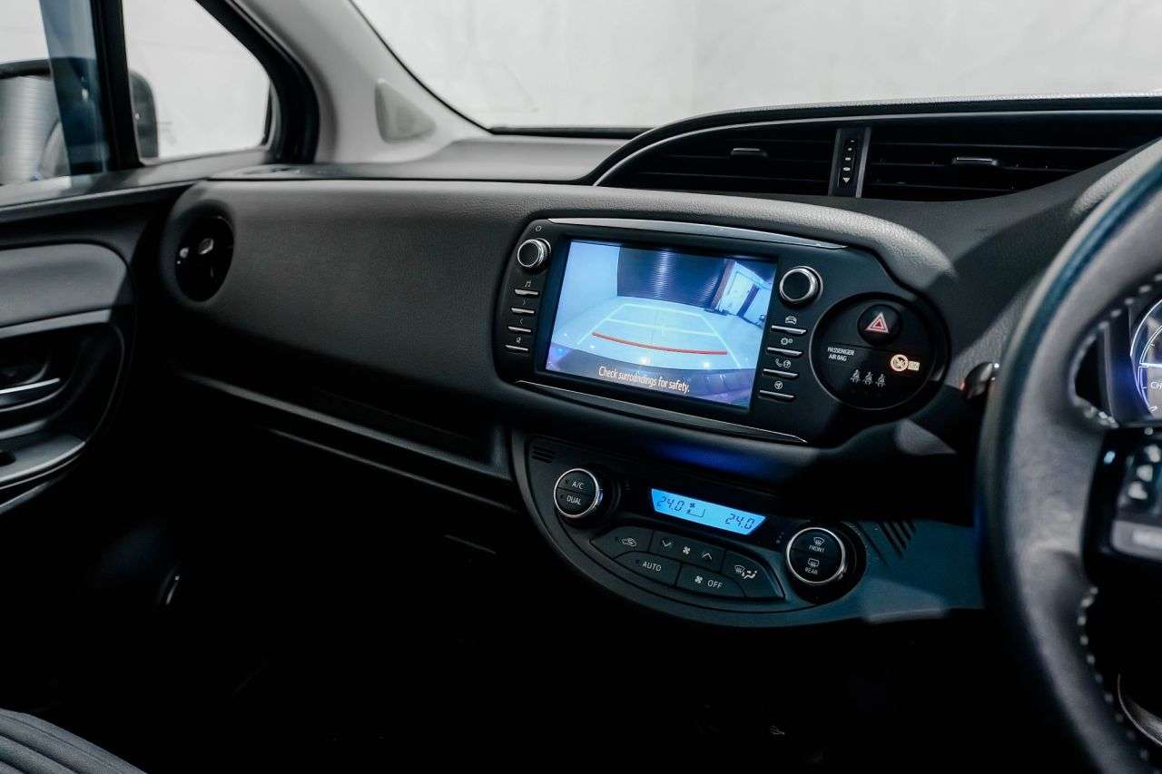 2019 TOYOTA YARIS 2019 TOYOTA YARIS