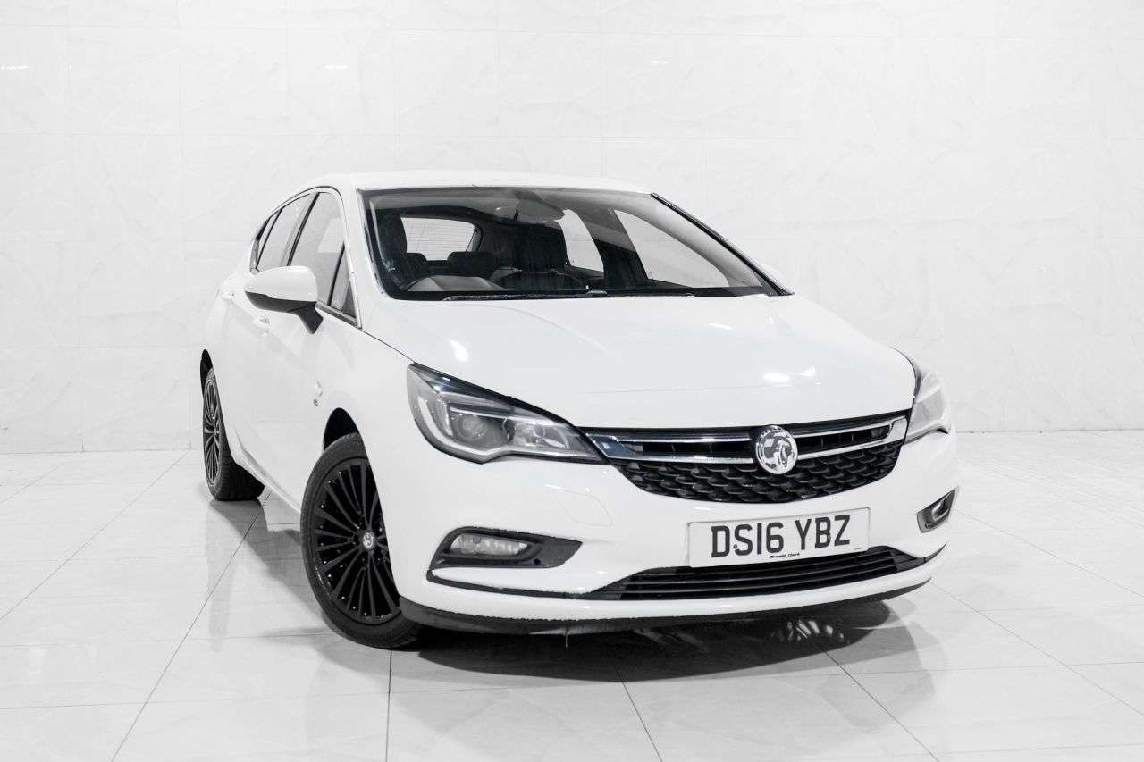 A 2016 VAUXHALL ASTRA 1.4i Turbo Elite Nav Hatchback 5dr Petrol Manual Euro 6 (150 ps) A 2016 VAUXHALL ASTRA 1.4i Turbo Elite Nav Hatchback 5dr Petrol Manual Euro 6 (150 ps)