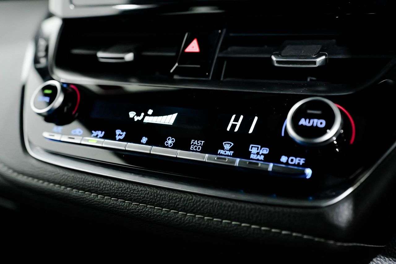 2020 TOYOTA COROLLA 2020 TOYOTA COROLLA