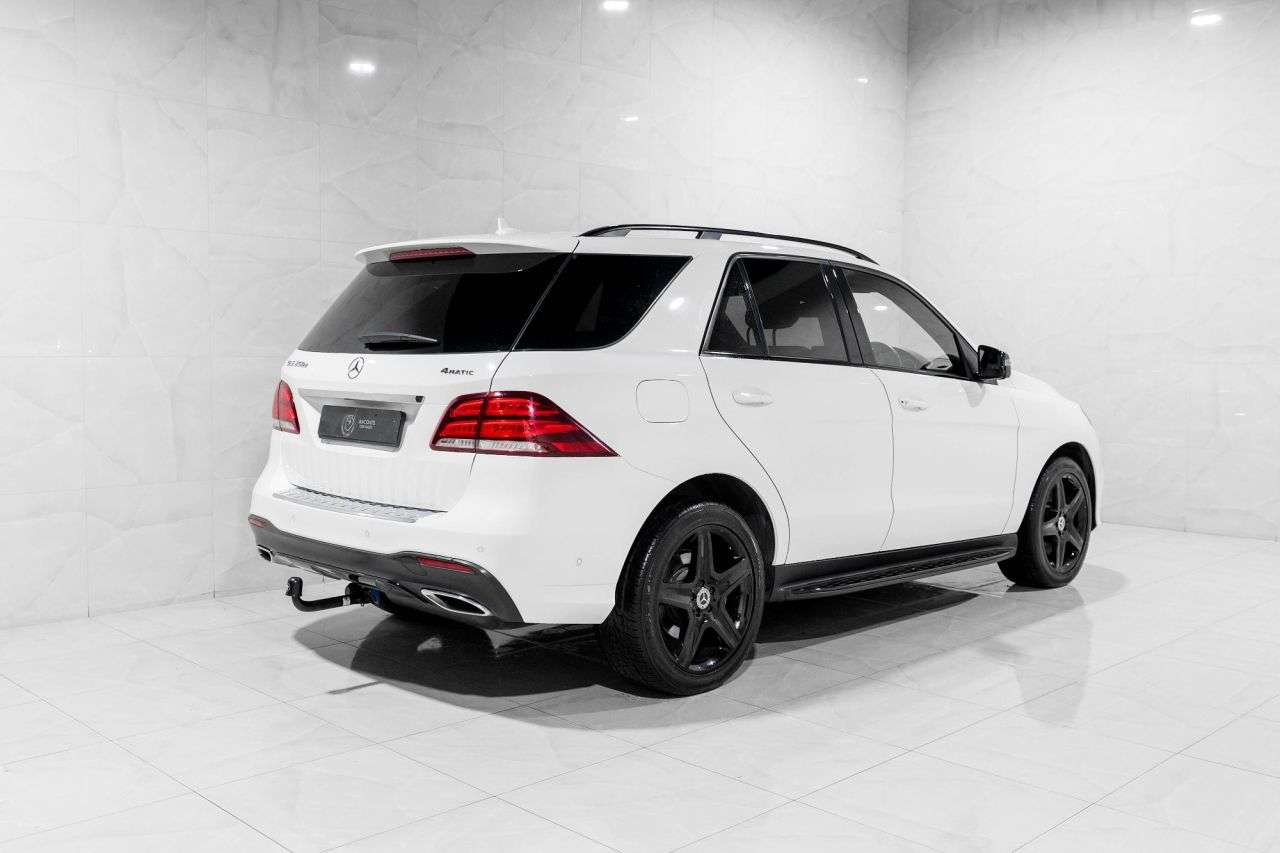 A 2018 MERCEDES-BENZ GLE 2.1 GLE250d AMG Night Edition SUV 5dr Diesel G-Tronic 4MATIC Euro 6 (s/s) ( A 2018 MERCEDES-BENZ GLE 2.1 GLE250d AMG Night Edition SUV 5dr Diesel G-Tronic 4MATIC Euro 6 (s/s) (