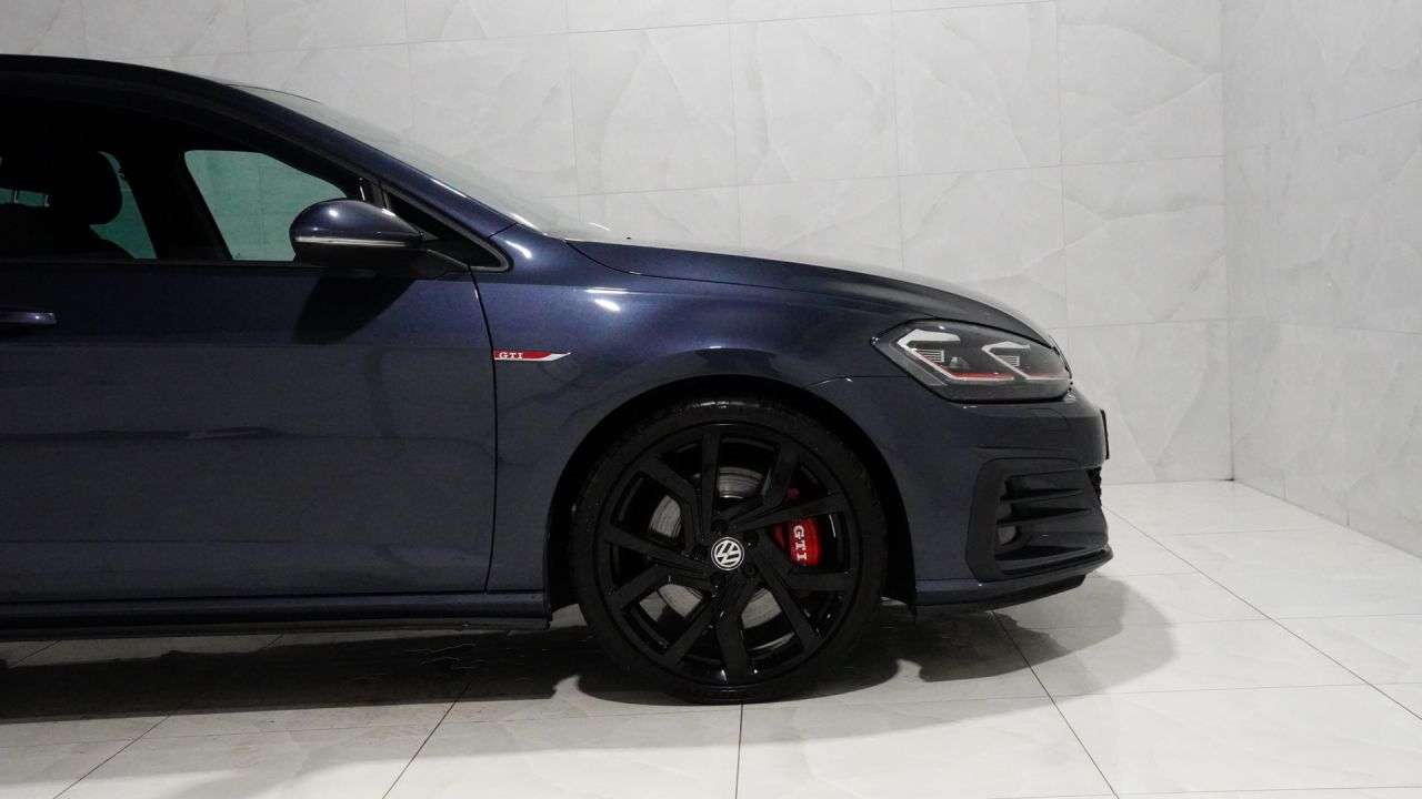 2019 VOLKSWAGEN GOLF 2019 VOLKSWAGEN GOLF