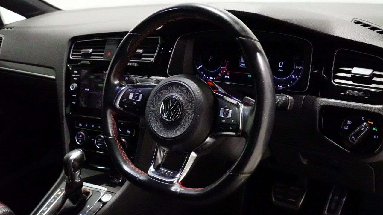 2019 VOLKSWAGEN GOLF 2019 VOLKSWAGEN GOLF