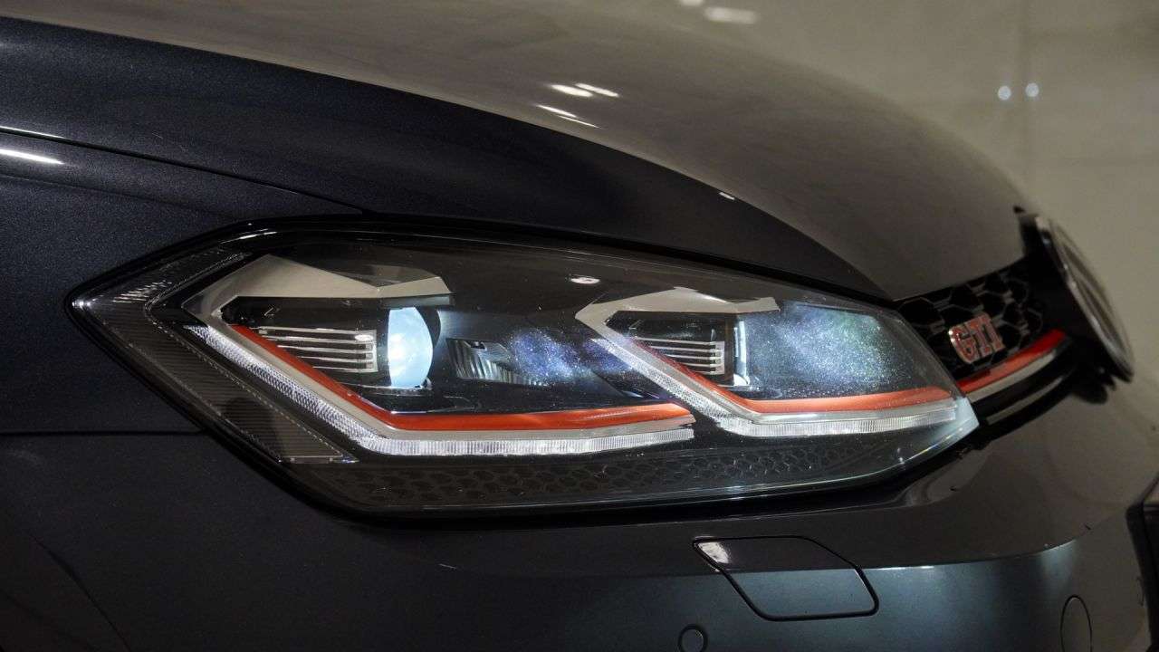 2019 VOLKSWAGEN GOLF 2019 VOLKSWAGEN GOLF