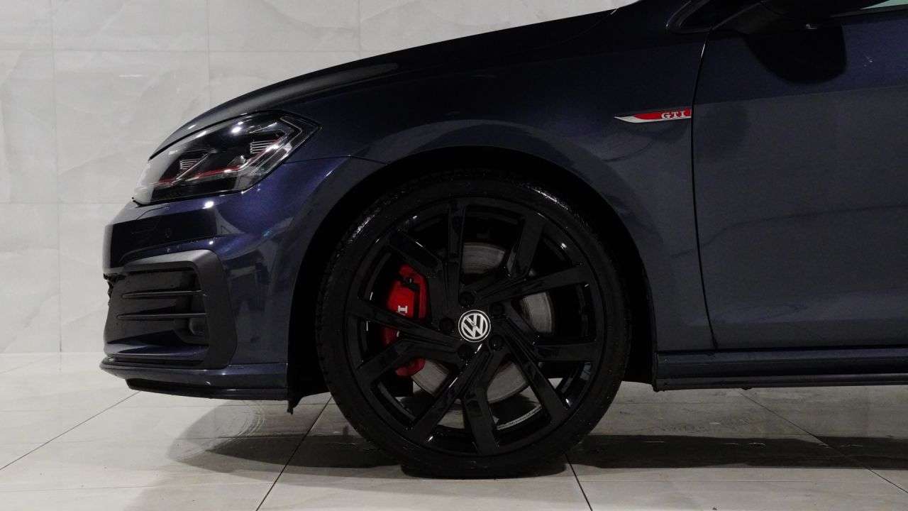 2019 VOLKSWAGEN GOLF 2019 VOLKSWAGEN GOLF