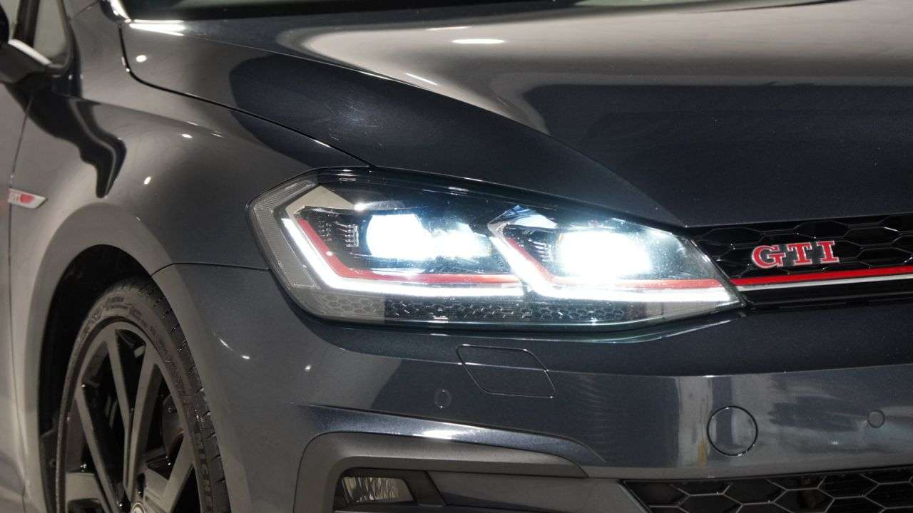 2019 VOLKSWAGEN GOLF 2019 VOLKSWAGEN GOLF
