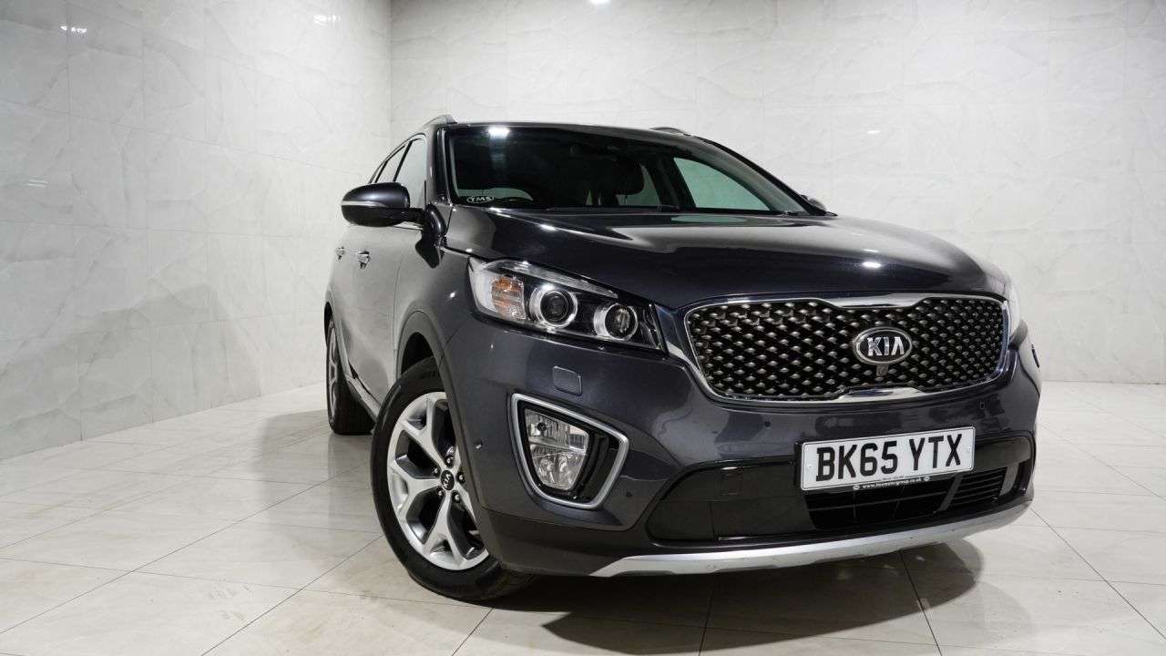 A 2015 KIA SORENTO 2.2 CRDi KX-4 SUV 5dr Diesel Auto AWD Euro 6 (197 bhp) A 2015 KIA SORENTO 2.2 CRDi KX-4 SUV 5dr Diesel Auto AWD Euro 6 (197 bhp)