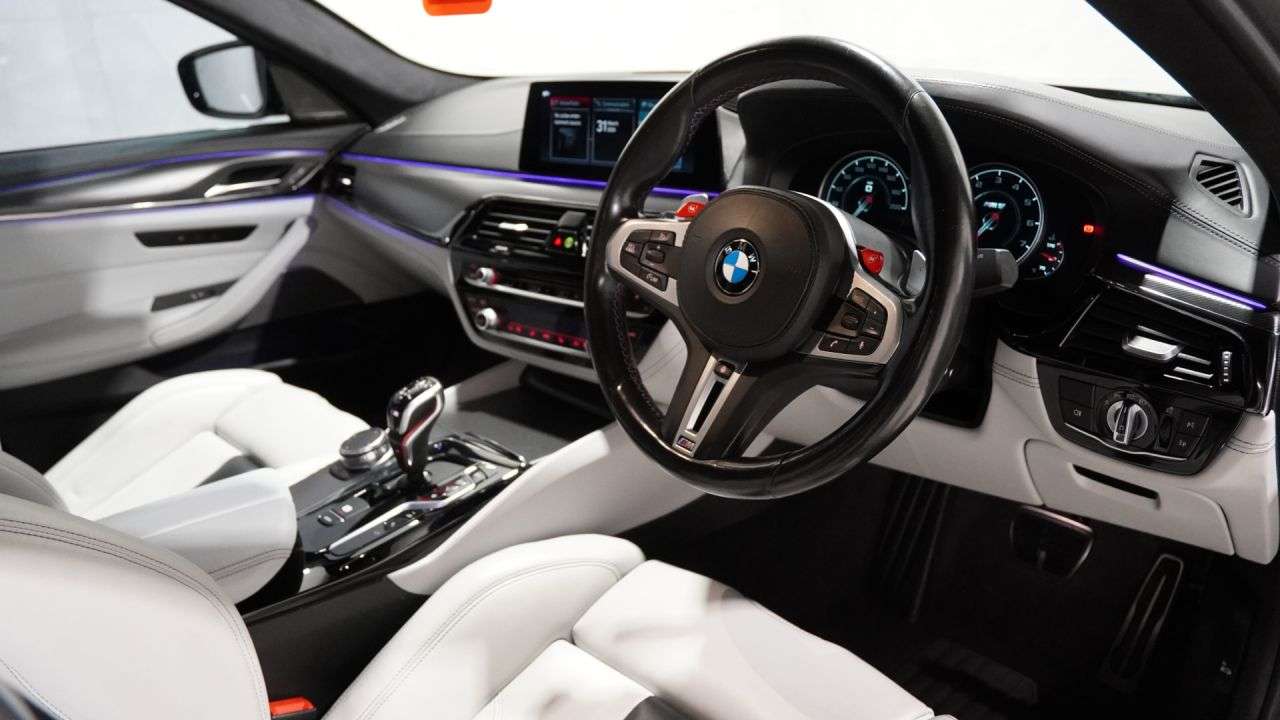 A 2019 BMW M5 4.4 V8 GPF Saloon 4dr Petrol Steptronic xDrive Euro 6 (s/s) (600 ps) Sat-Na A 2019 BMW M5 4.4 V8 GPF Saloon 4dr Petrol Steptronic xDrive Euro 6 (s/s) (600 ps) Sat-Na