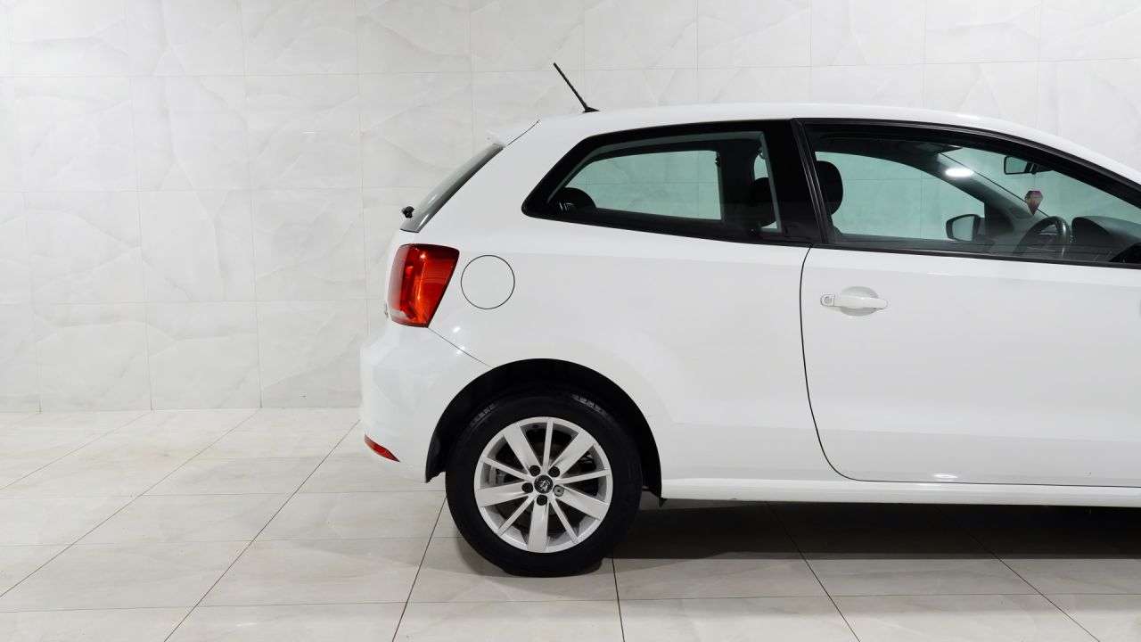 2015 VOLKSWAGEN POLO 2015 VOLKSWAGEN POLO