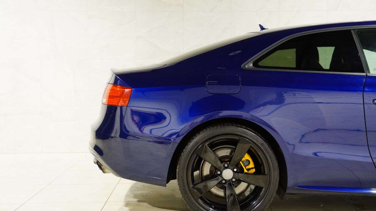 2013 AUDI S5 2013 AUDI S5