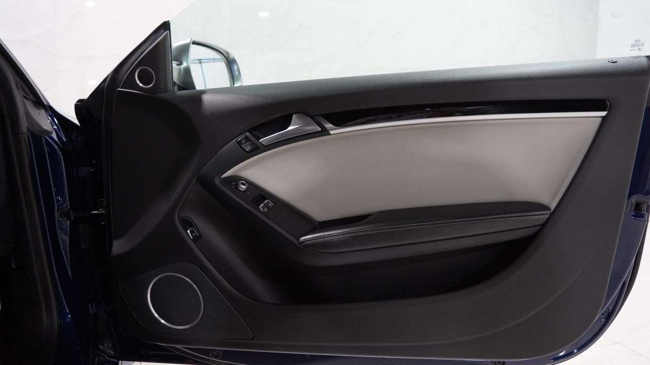 2013 AUDI S5 2013 AUDI S5