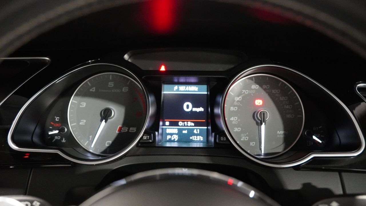 2013 AUDI S5 2013 AUDI S5