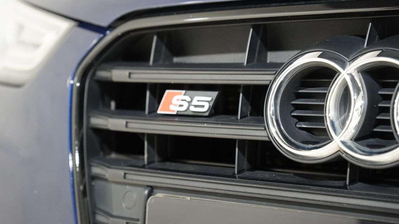 2013 AUDI S5 2013 AUDI S5