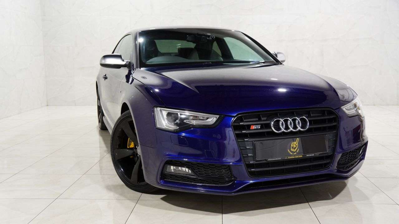 A 2013 AUDI S5 3.0 TFSI V6 Black Edition Coupe 2dr Petrol S Tronic quattro Euro 5 (s/s) (3 A 2013 AUDI S5 3.0 TFSI V6 Black Edition Coupe 2dr Petrol S Tronic quattro Euro 5 (s/s) (3